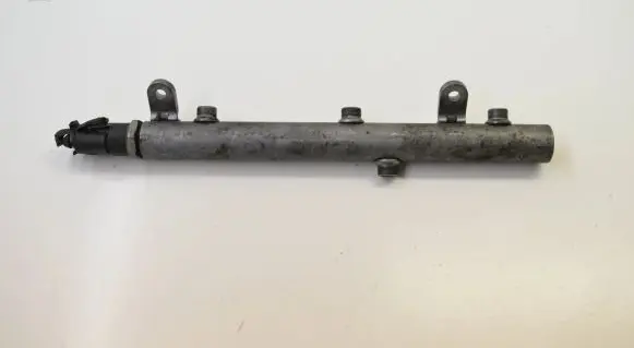 Mercedes-Benz ML W164 Fuel main line pipe A6420700695