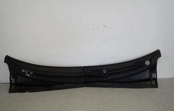 Hyundai Getz Wiper trim