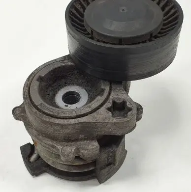 BMW 5 E60 E61 Timing belt tensioner 7512758