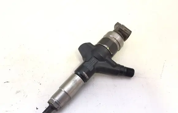 Subaru Outback Fuel injector 16613AA030 08N01812