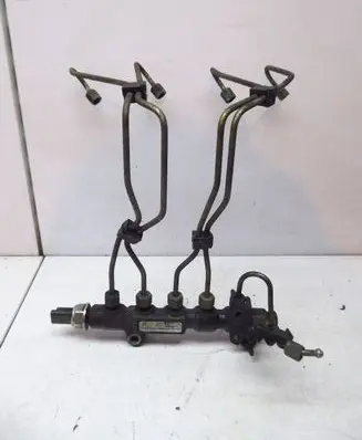 Ford Focus C-MAX Fuel main line pipe 9654592680