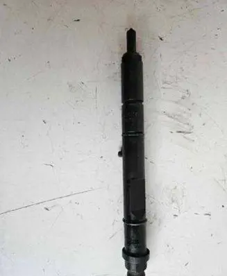 Audi A6 S6 C5 4B Fuel injector 059130201E