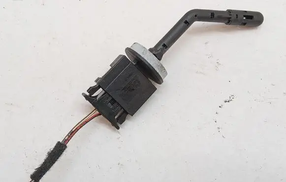 Volkswagen PASSAT B6 Sensor 1K0907543F