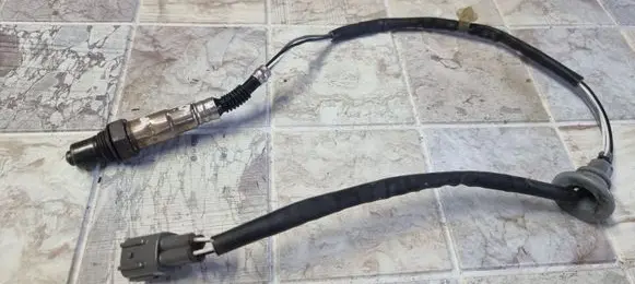 Toyota Avensis T250 Lambda probe sensor 0258986607 95720421