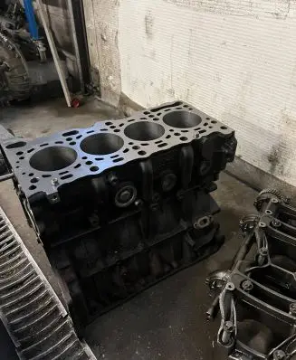 Mercedes-Benz E W212 Engine block 651925
