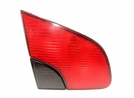 Peugeot 406 Tailgate rear/tail lights
