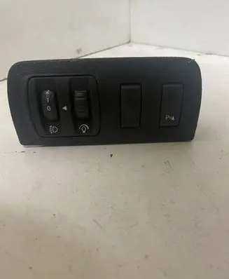 Renault Megane III Light switch 648450007R