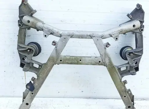 BMW 5 E39 Front subframe