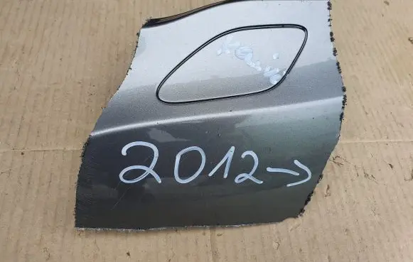 Headlight washer spray nozzle cap/cover