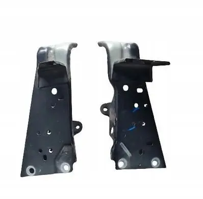 Mazda 2 Fender mounting bracket