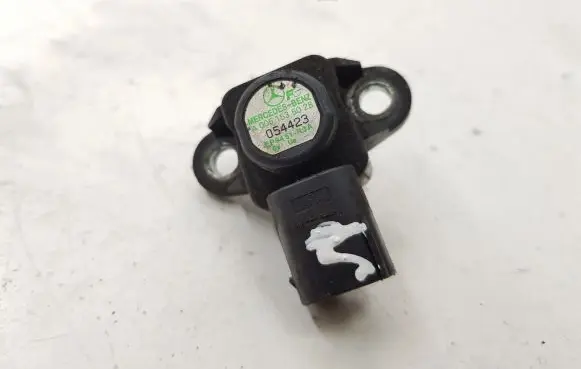 Chrysler 300 - 300C Air pressure sensor A0051535028