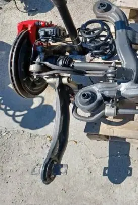 Mercedes-Benz GLA W156 X156 Stub axle 