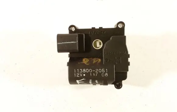 Toyota Corolla Verso AR10 Air flap motor/actuator 1138002051