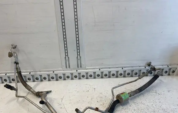 Peugeot 208 I Air conditioning (A/C) pipe/hose 9802131980 87291F03 10102015