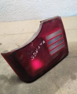 KIA Sportage Rear/tail lights R92402340