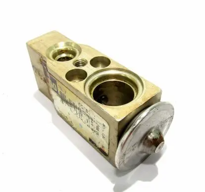 Peugeot 406 Air conditioning (A/C) expansion valve 654437N