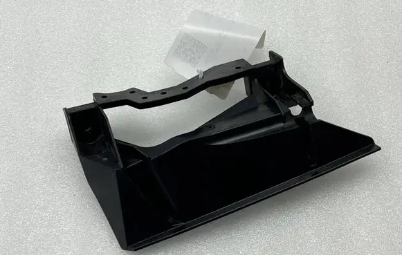BMW 4 F36 Gran coupe Headlight/headlamp mounting bracket 1305819030