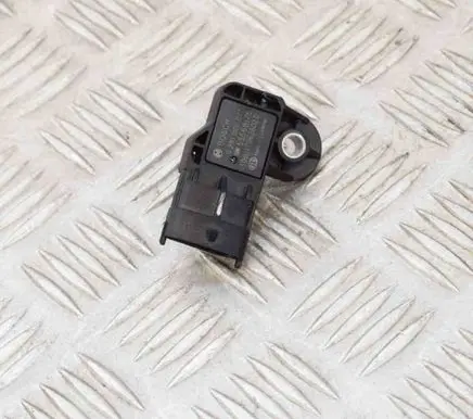 Opel Insignia A Air pressure sensor 555681750281006077