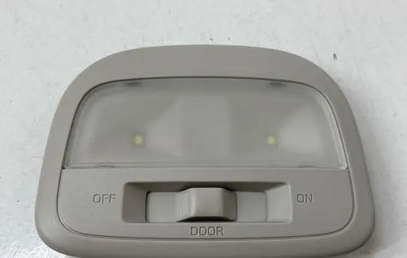 Subaru Legacy VII Rear seat light 31307