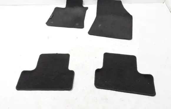 Renault Megane E-Tech Car floor mat set 8201614858