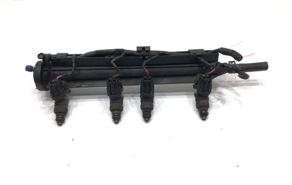 Seat Altea Fuel main line pipe 