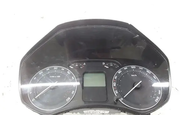 Skoda Octavia Mk2 (1Z) Speedometer (instrument cluster) 1Z0920812H