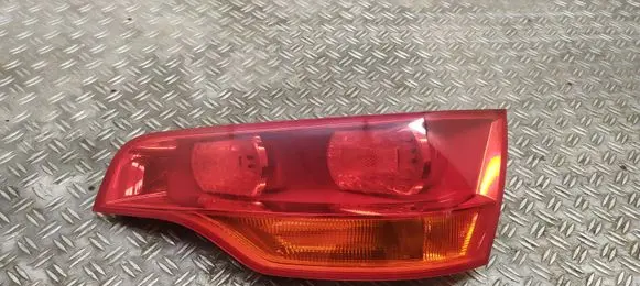 Audi Q7 4L Tailgate rear/tail lights 4L0945094 027330202