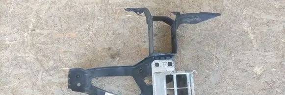 BMW 5 E60 E61 Front bumper mounting bracket 51647163483 M07143