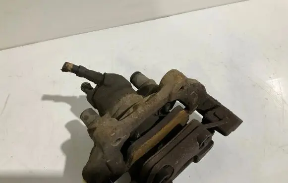 Mercedes-Benz R W251 Rear brake caliper