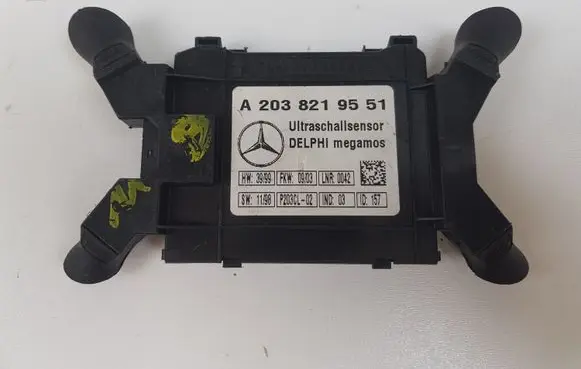 Mercedes-Benz C W203 Rain sensor A2038219551