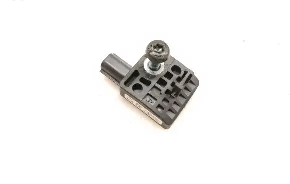 Tesla Model S Airbag deployment crash/impact sensor 100527400B