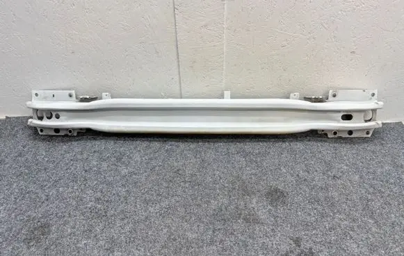 Volvo XC60 Front bumper cross member 31297692