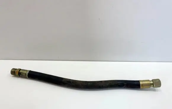 Mercedes-Benz SLC C107 Air conditioning (A/C) pipe/hose A1078302115 1078302115