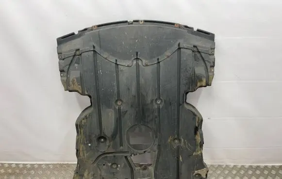 BMW 3 E90 E91 Engine splash shield/under tray 