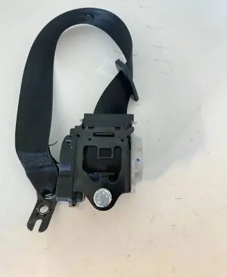 Audi A6 S6 C7 4G Rear seatbelt 4G8857805B