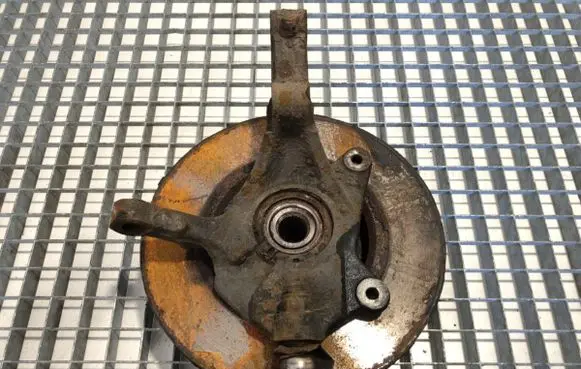 Renault Trafic II (X83) Front wheel hub spindle knuckle 