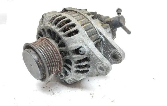 KIA Sorento Generator/alternator 373004A112 TA000A02401