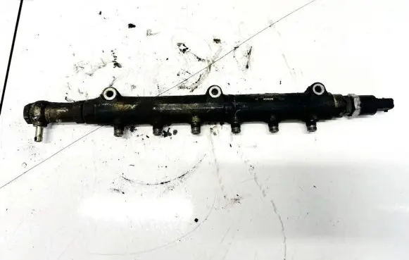 Volvo S60 Fuel main line pipe 0445215010 8658252