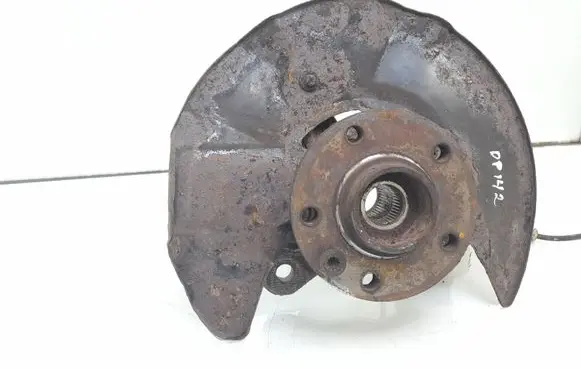 Volkswagen Transporter - Caravelle T5 Front wheel hub spindle knuckle