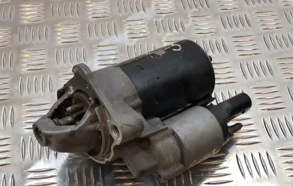 Audi A4 S4 B7 8E 8H Starter motor