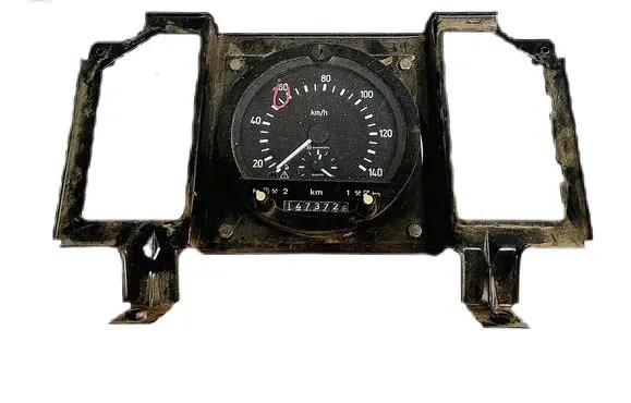 Speedometer (instrument cluster)