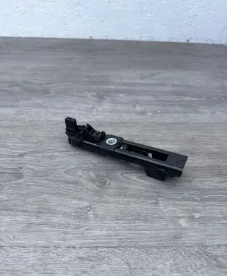 Skoda Octavia Mk3 (5E) Seat belt height adjuster 8V0857819A