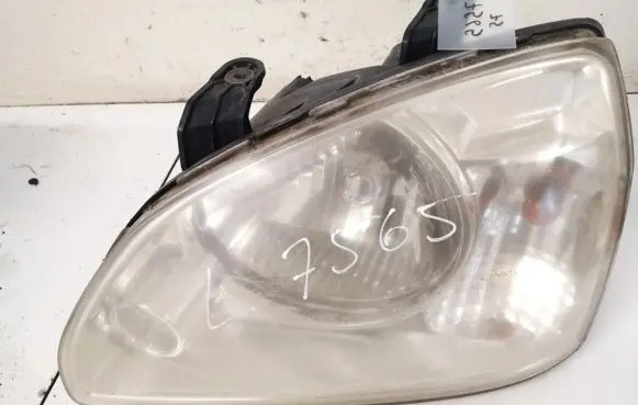 KIA Carens I Headlight/headlamp