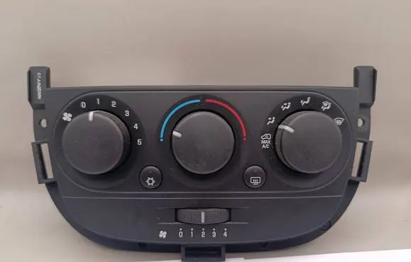Chevrolet Uplander Climate control unit 25783273 383273M071930041 11851101