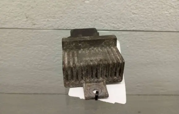 Renault Scenic I Glow plug pre-heat relay 7700115078