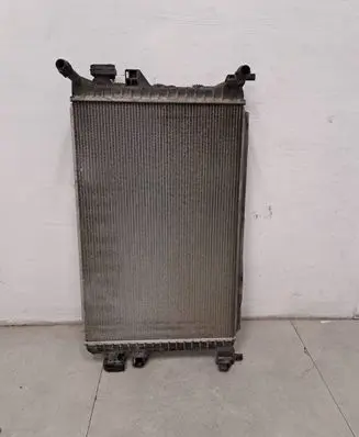 Volkswagen Golf VII Coolant radiator 5Q0121251EJ