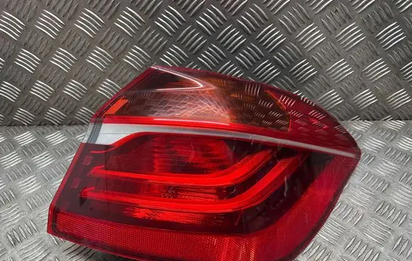 BMW 2 F45 Rear/tail lights 7311030 F03532800G