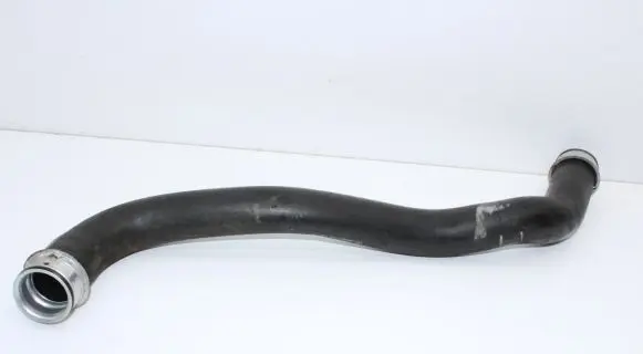 Mercedes-Benz CLS C219 Engine coolant pipe/hose A2115015382