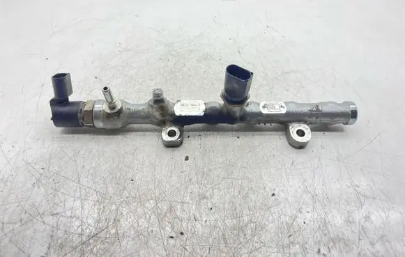 KIA Sportage Fuel main line pipe 314002U200