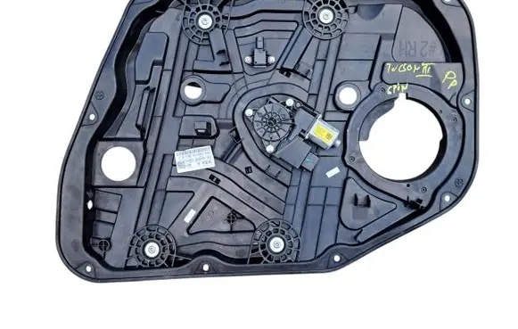 Hyundai Tucson TL Front window lifting mechanism without motor 82480D7830 T44T8Q4K 5640377